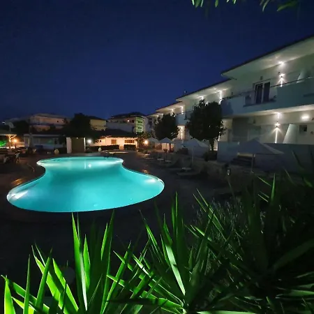 Afroditi Garden Apartment חניוטי