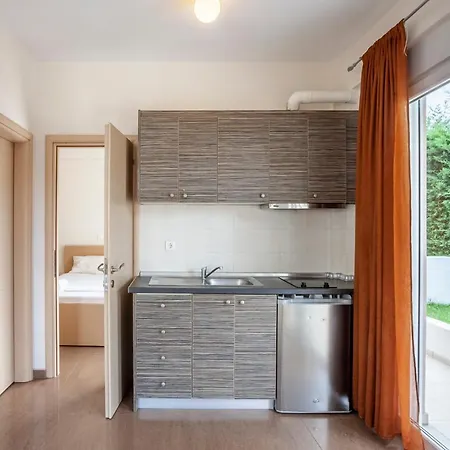 Apartament Afroditi Garden Apartment